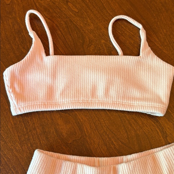 Light Pink Ribbed Two-Piece Dance Set - Picture 2 of 7
